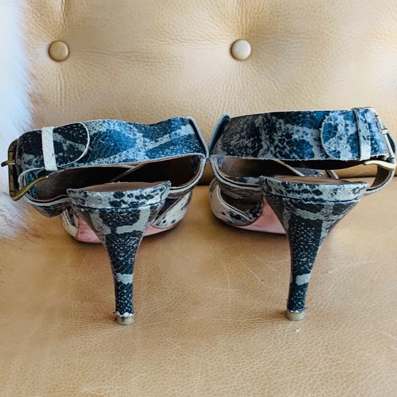 Cynthia Vincent snakeskin print leather heels 9.5